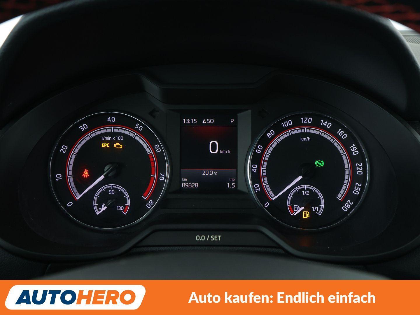 Skoda Octavia 2.0 TSI RS 245 Aut.*NAVI*TEMPO*PDC*AHK*