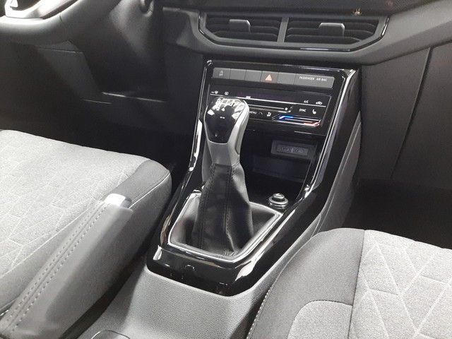 Fahrzeugabbildung Volkswagen T-Cross Life 1.0TSI Kamera ACC LED SitzHz 17"