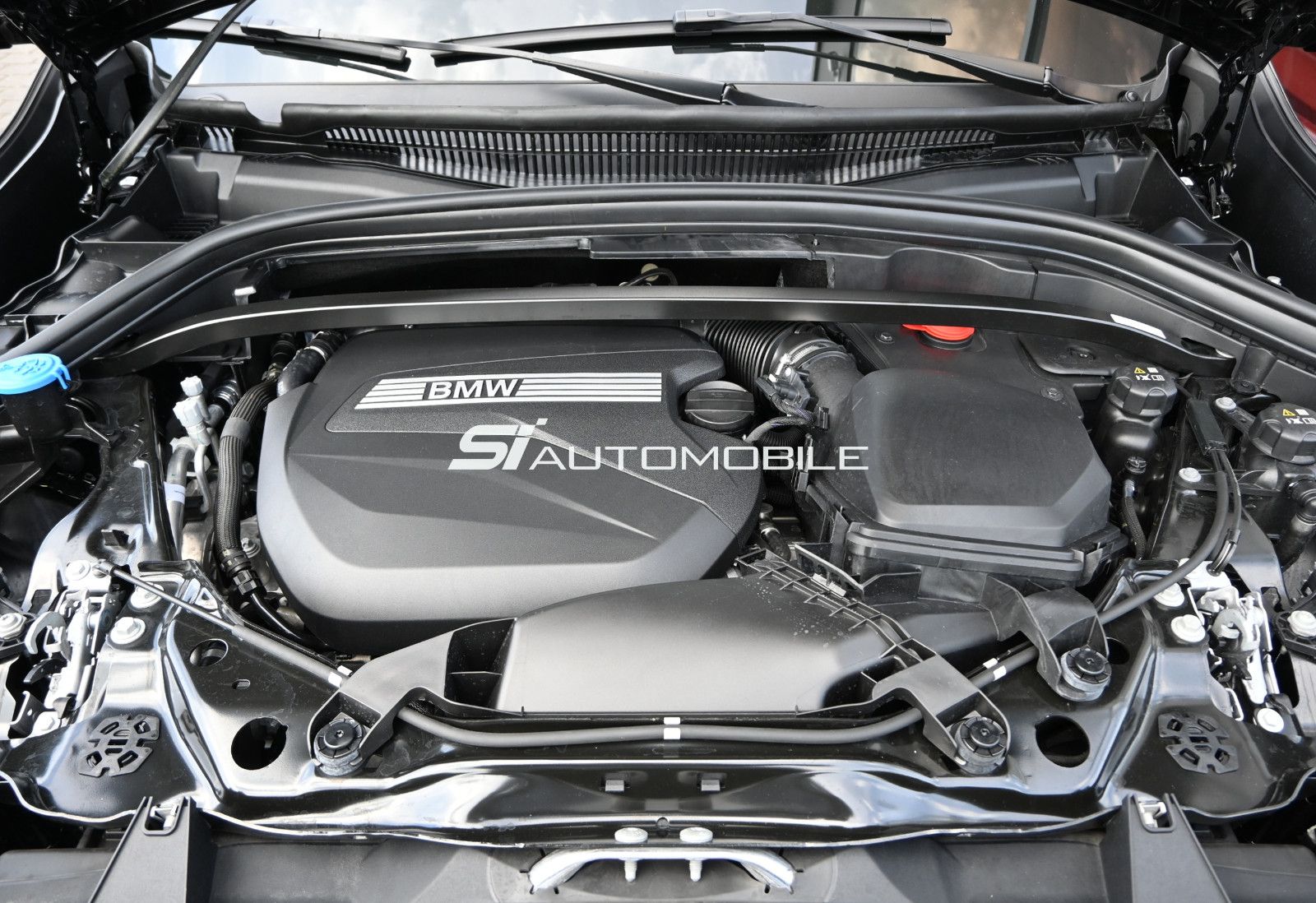 Fahrzeugabbildung BMW X1 xDr.23d xLine °ACC°AHK°HUD°H/K°MEMO°PANO°360°