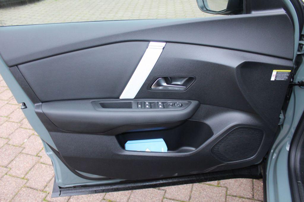 Citroën e-C4 156 MAX