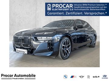 BMW Leasingangebot: BMW M760e xDrive DAProf PAProf Fond-Entertainment