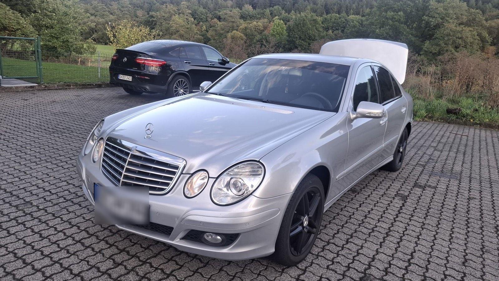 Mercedes-Benz E 200