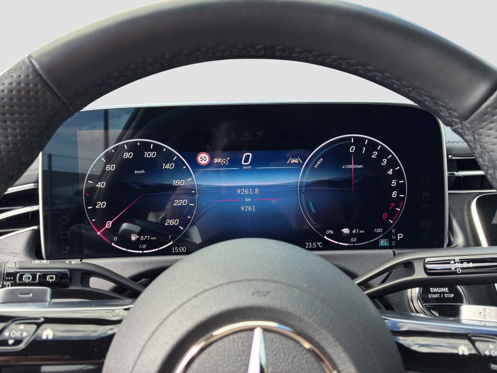 Fahrzeugabbildung Mercedes-Benz E 300 e T NIGHT*PSD*HUD*AHZV*SITZKLIMA*360°*20''