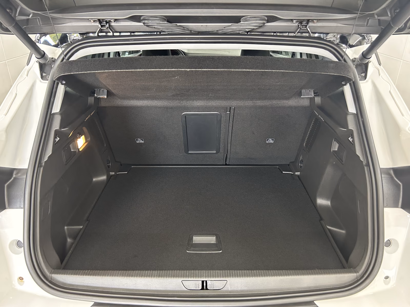 Opel Grandland X Ultimate+Ahk+LED+360°Kam+Sitzhz.