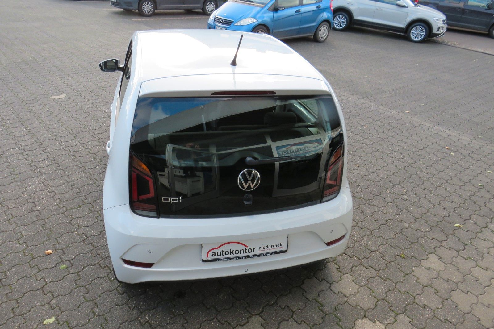 Fahrzeugabbildung Volkswagen up! GRA KLIMA PDC NOTBREMS APP-CONNECT 1.HD