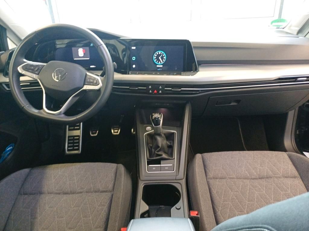 Volkswagen Golf - Bild 8