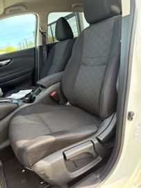 Nissan Qashqai - 9