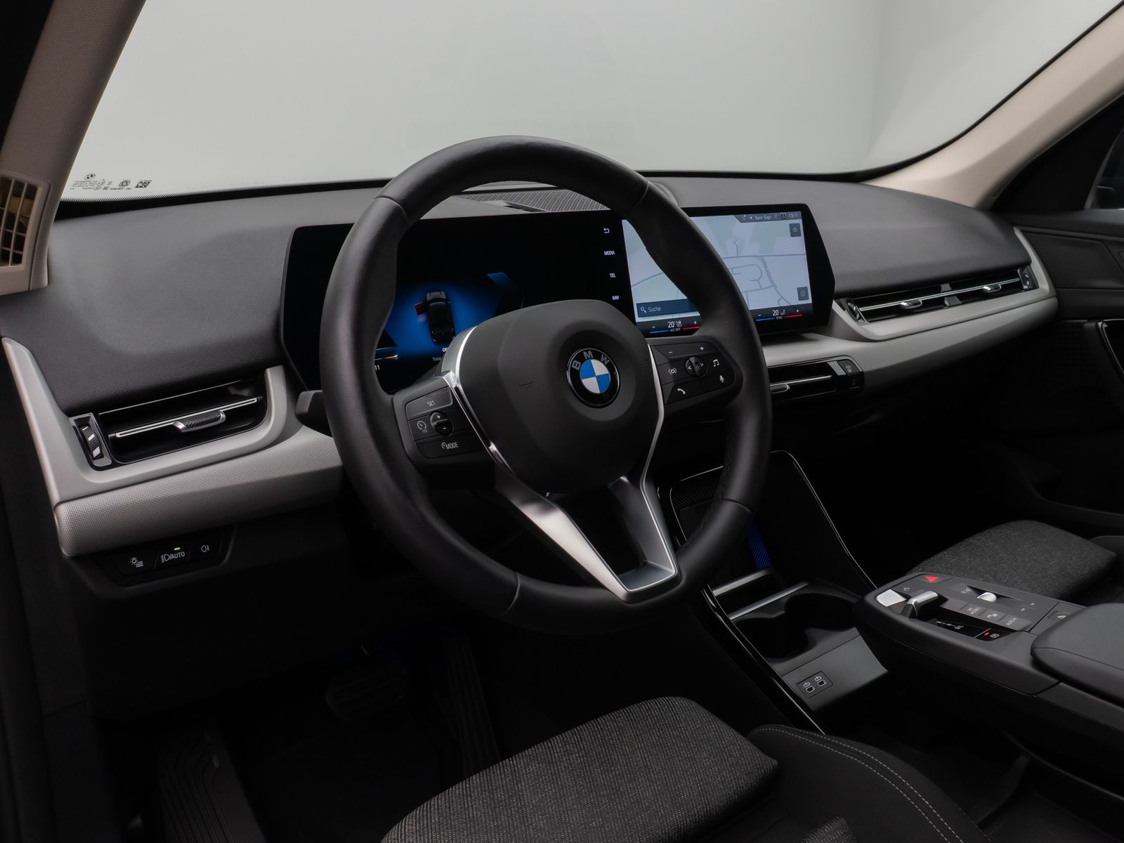 Fahrzeugabbildung BMW X1 sD20i Kamera DAB Sport Komfort AHK 18Zoll