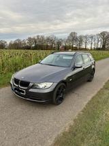 BMW 330d Touring xDrive Automatik AHK - BMW 330 aus 2006: 330d