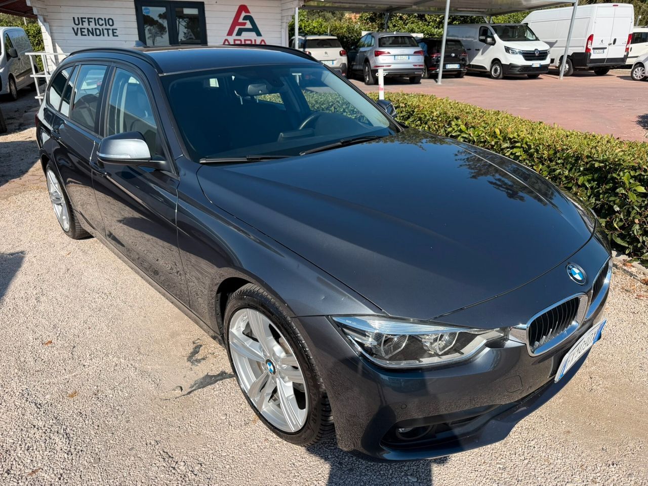 BMW 320 - 1