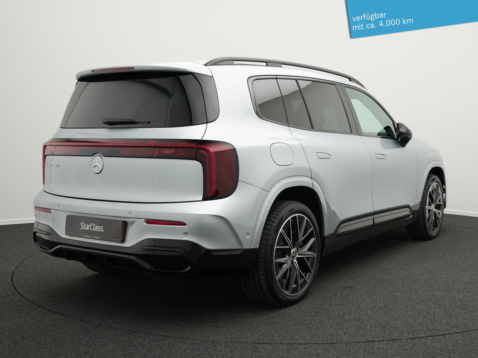 Mercedes-Benz GLB 250+ AMG-Line verfügbar mit ca. 4.000 km imagem 3