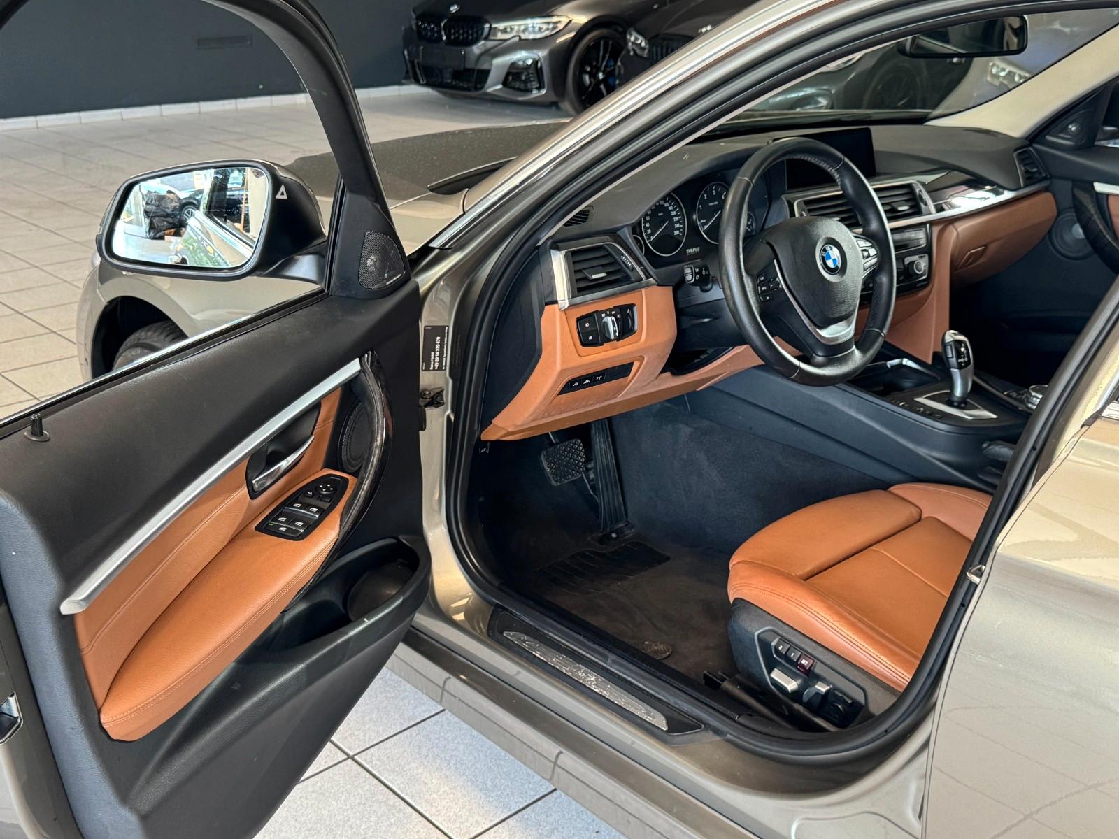 BMW 330d Touring Luxury Line/Pano/Harman/Led/360