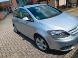 Volkswagen Golf  Plus 1.6 automatik - VW Golf Plus Gebrauchtwagen in Nürnberg