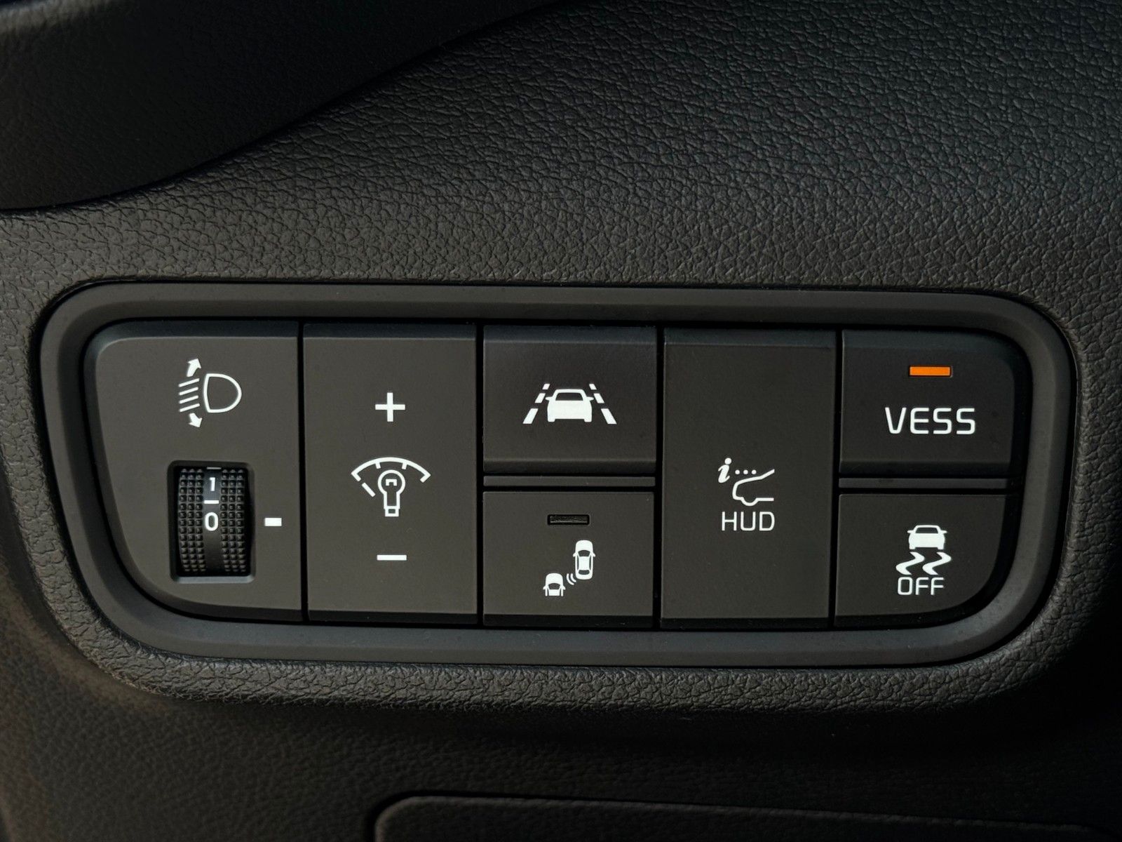 Fahrzeugabbildung Kia e-Soul Spirit Pano CarPlay H&K CAM ACC SHZ SBL