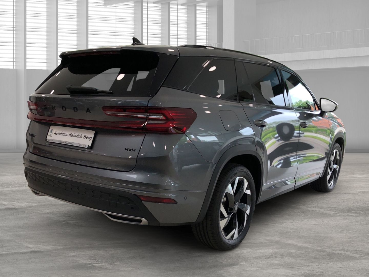 Fahrzeugabbildung SKODA Kodiaq Sportline 4x4 2.0 TDI DSG Sportpaket AD A