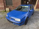 Volkswagen Golf 1.4 Edition *1. Hand* mit Garantie* - gebrauchte VW Golf aus dem Jahr 2001