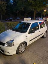 Renault Clio Expression 1.2 16V 75 Expression - Renault Clio: Expression 16v
