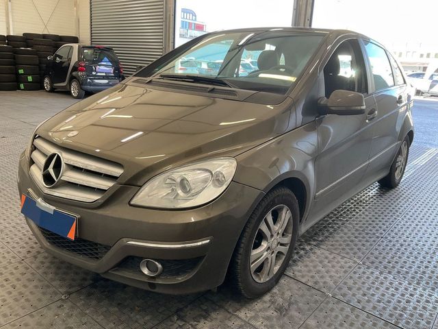 Mercedes-Benz B -Klasse B 200 Sport Paket