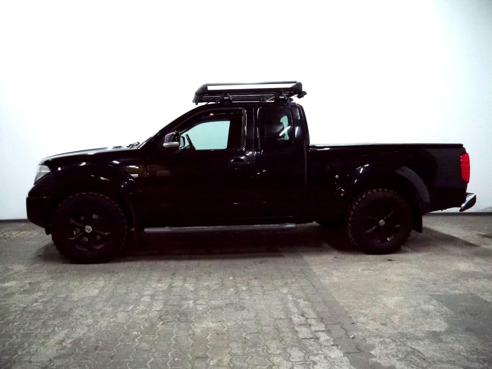 Nissan Navara King Cab 171CH | 4X4 | Attelage | LED | Hard Top Thule
