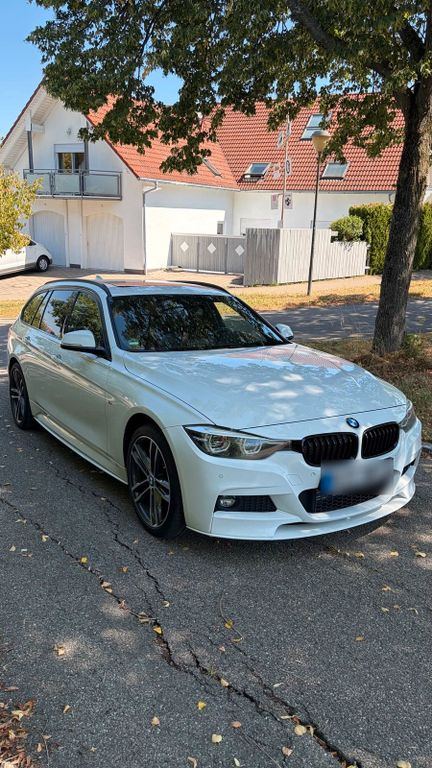 Image of BMW 330