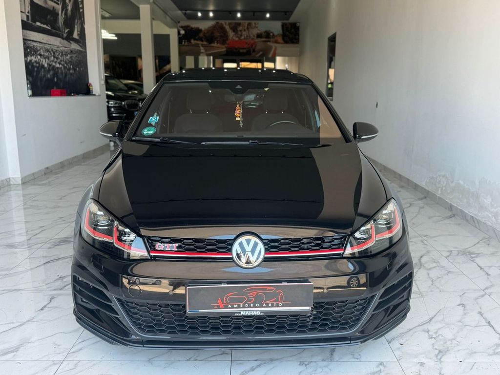 Image of Volkswagen Golf