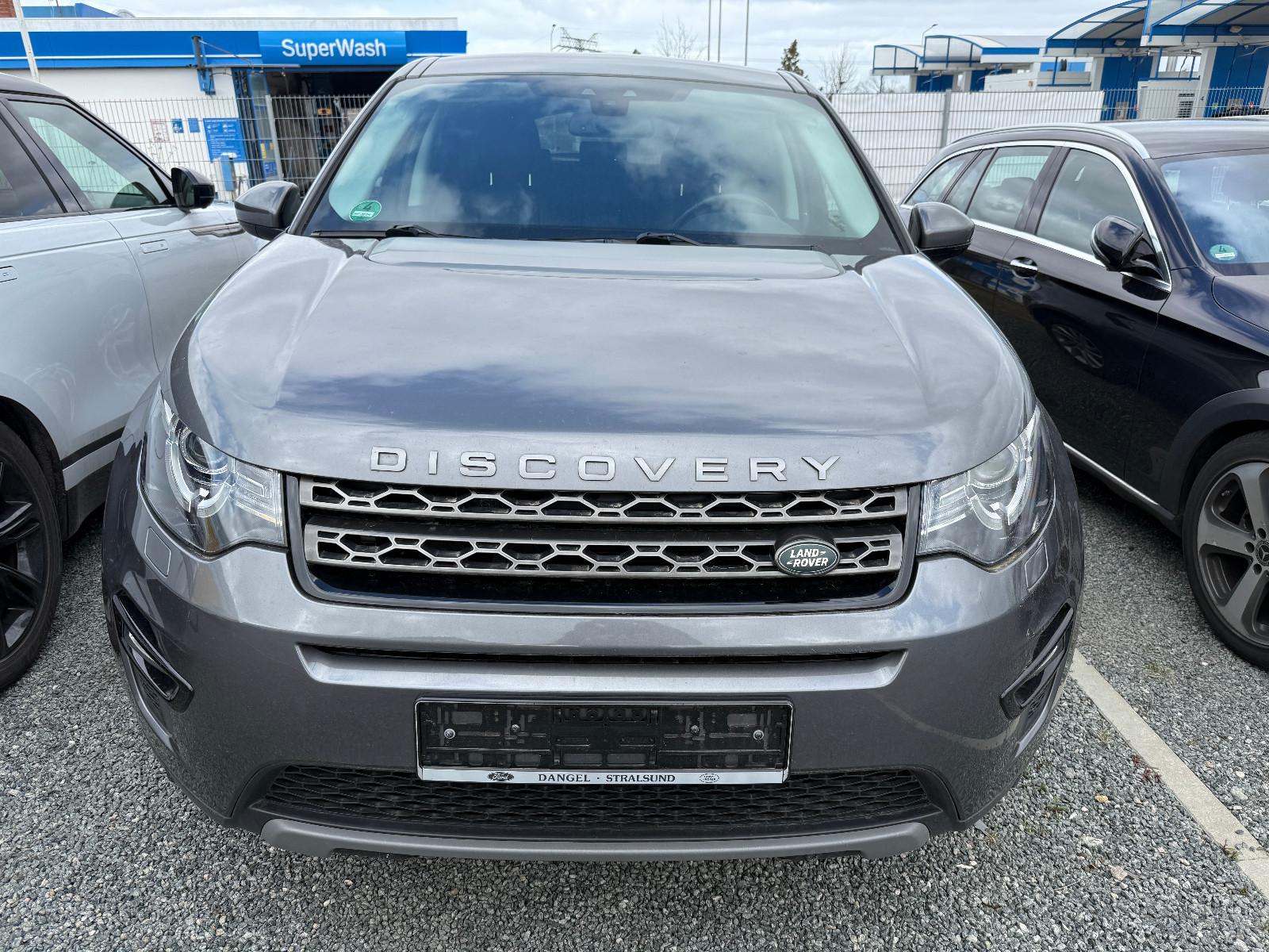Land Rover Discovery Sport SE AWD