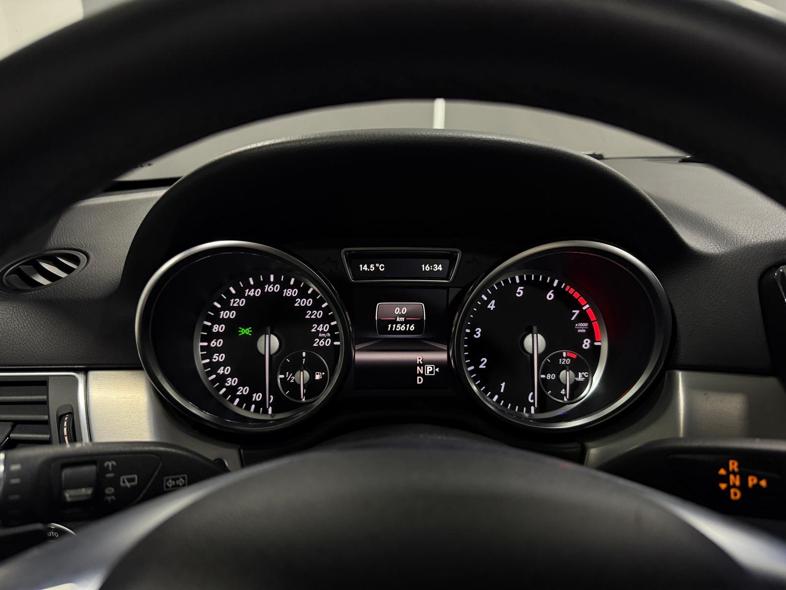 Mercedes-Benz ML 500 BE 4M 7G AMG-LINE*PANO*DISTR*360*AIR.*AHK