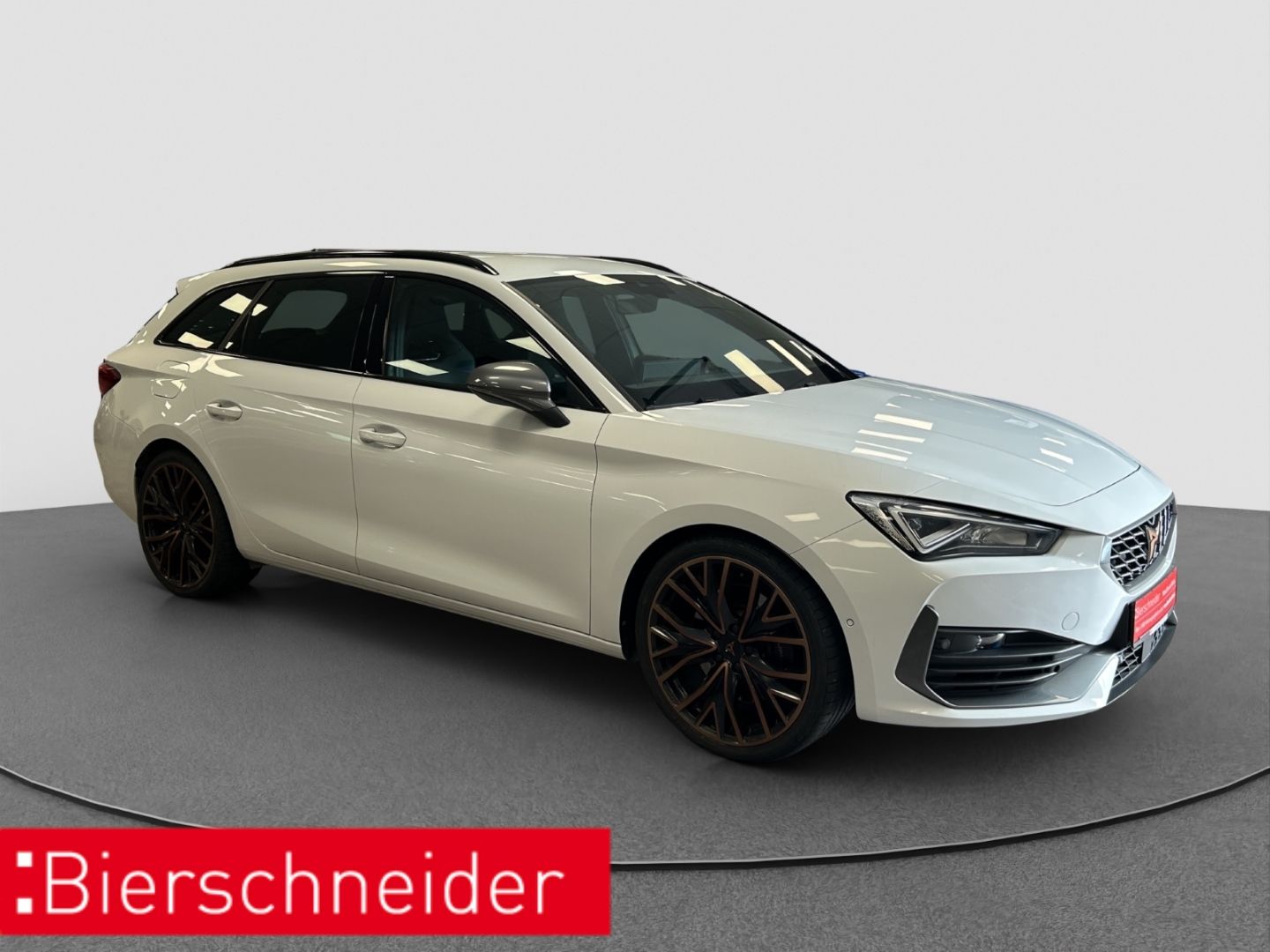 Cupra Leon Sportstourer 2.0 TSI DSG 4Dr. VZ BEATS NAVI imagem 3