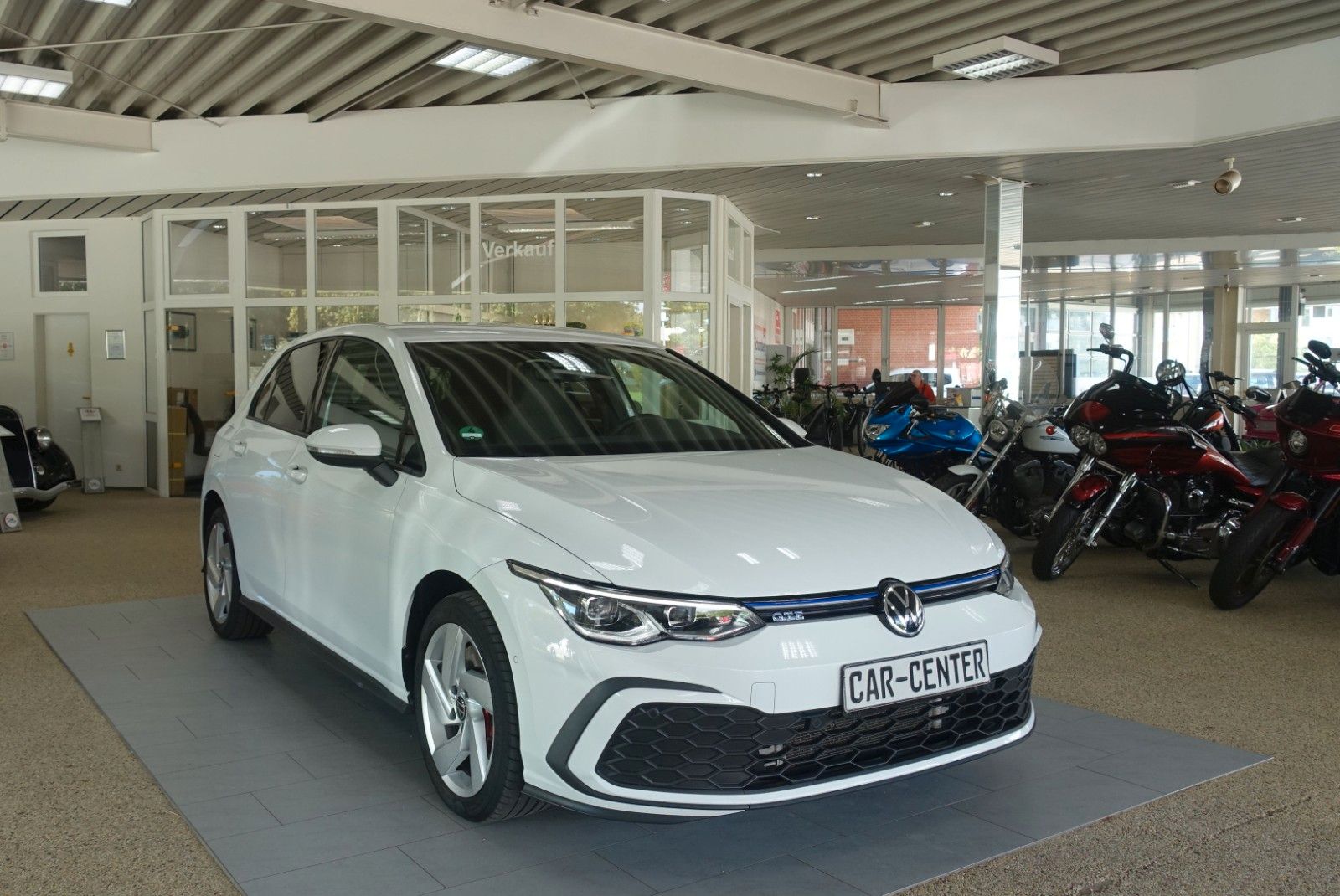 Volkswagen Golf VIII Lim. GTE eHybrid; NAV ACC KEYL KAM AHK