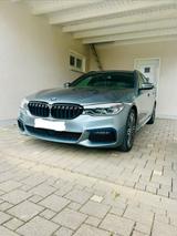 BMW 530d xdrive M-Paket VOLL - BMW 530 Kombi 530d m paket voll mit Diesel-Antrieb