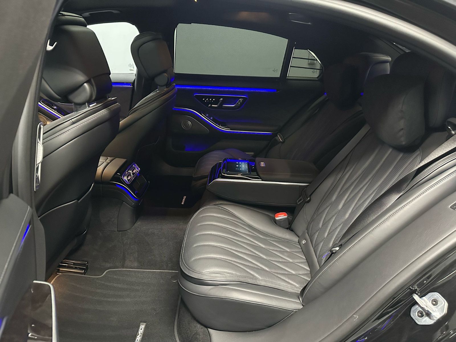 Fahrzeugabbildung Mercedes-Benz S 63 E Performance L *KERAMIK*PANO*TV*MASSAGE*