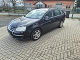 Volkswagen Golf V Variant Comfortline - Volkswagen Golf aus 2008 mit Diesel-Antrieb: Kombi