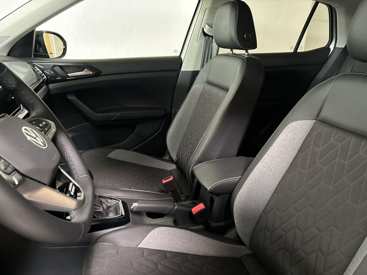 Volkswagen T-Cross 1.0 TSI ENERGY OPF DSG USB DAB SHZ BAA foto 5