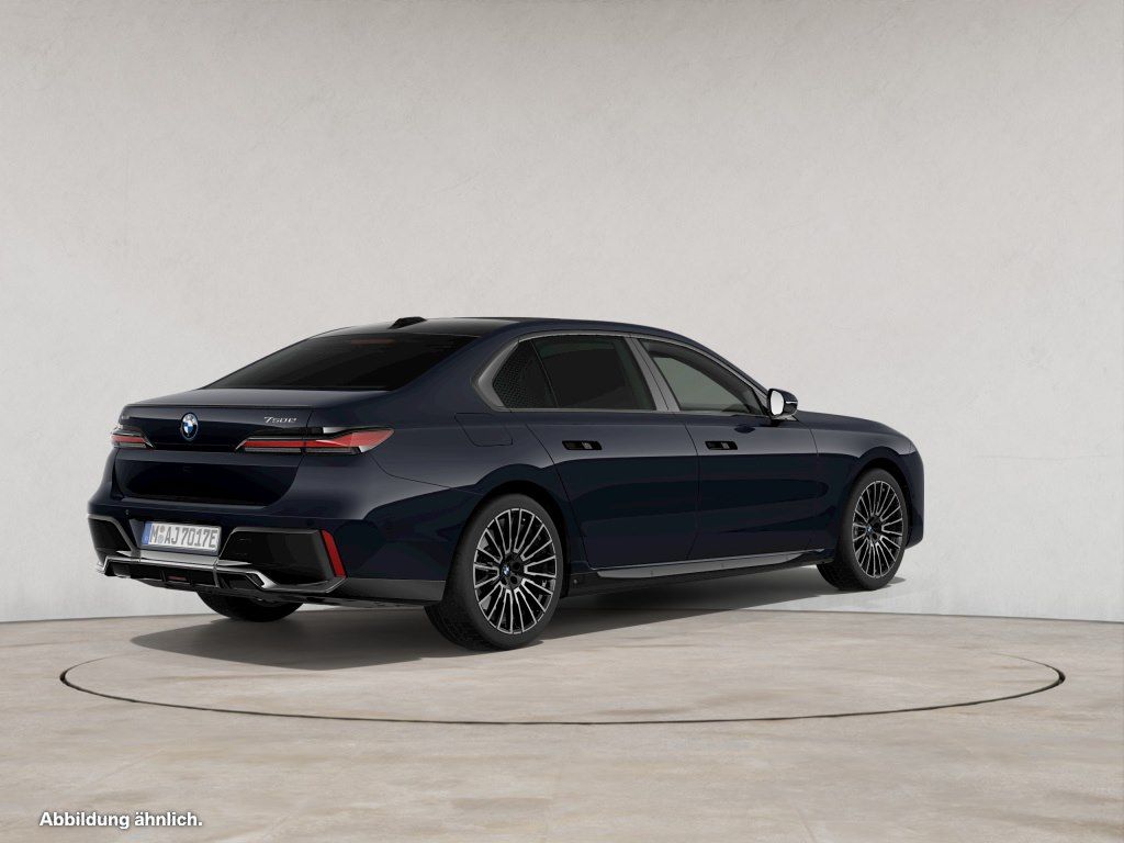 BMW 750 - Bild 2