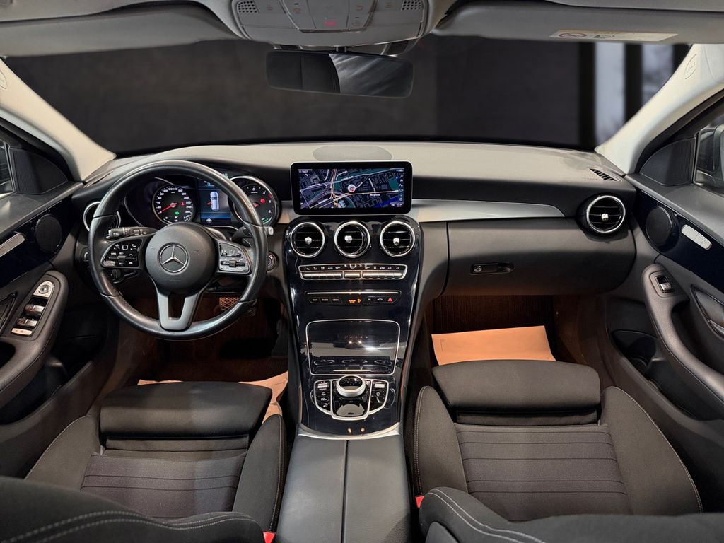 Mercedes-Benz C 300 - Bild 9