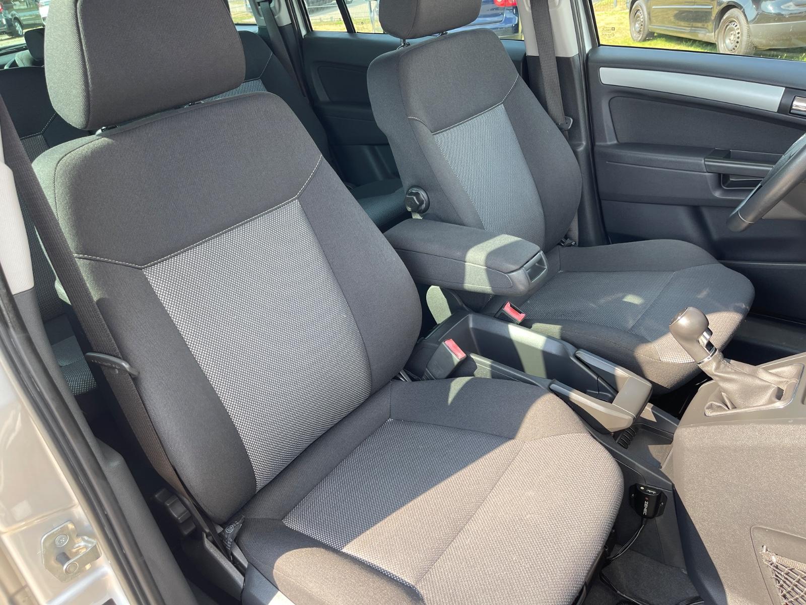 Opel Zafira B 1.6 Design Edition BI-Xenon 7-Sitzer