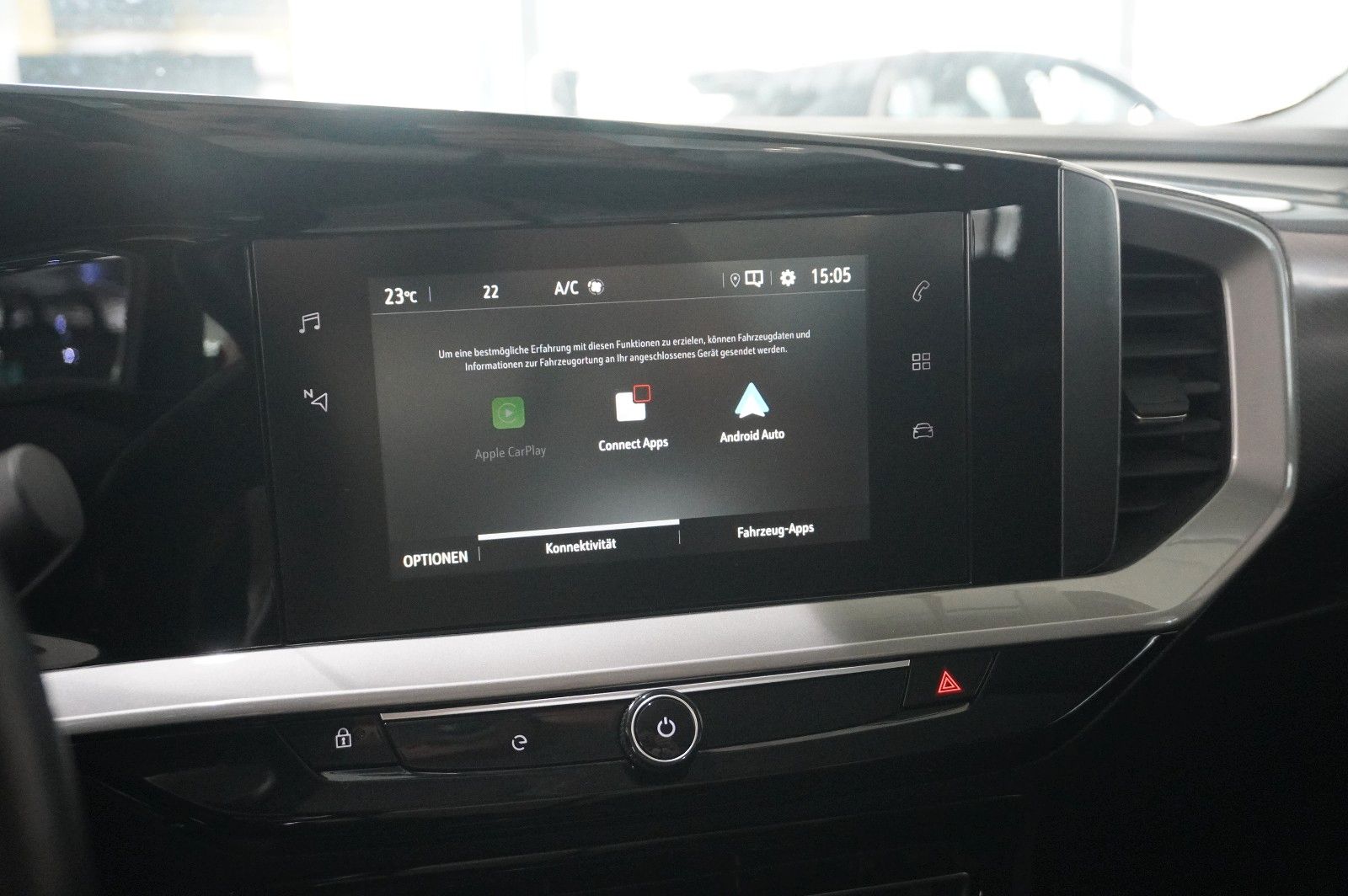 Fahrzeugabbildung Opel Mokka-e EDITION 3-PHASIG NAVI/LED/KAMERA/SH/DAB+