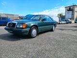 Mercedes-Benz MB 124 Automatik 2,3 Motor Coupe - Mercedes-Benz aus 1989: Coupe