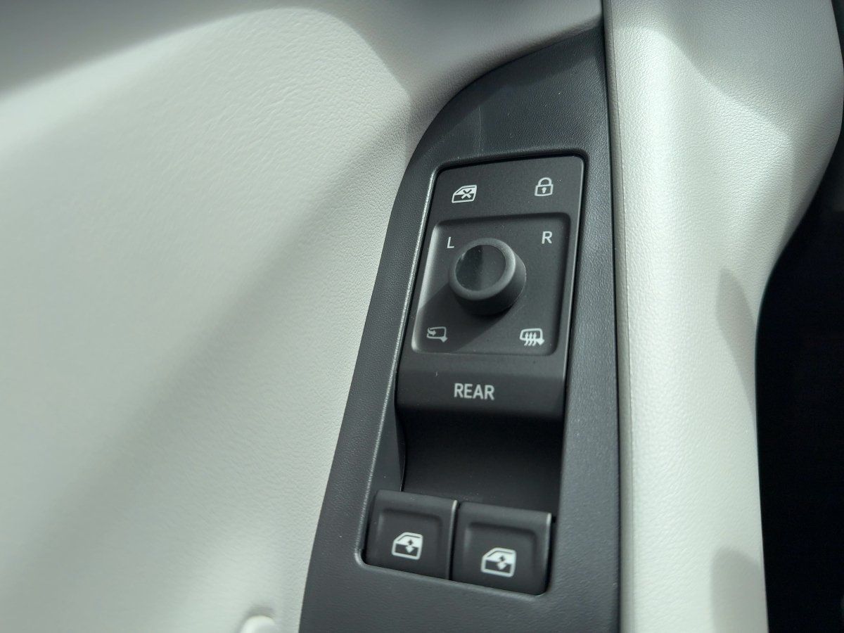 Ford Explorer - Bild 15