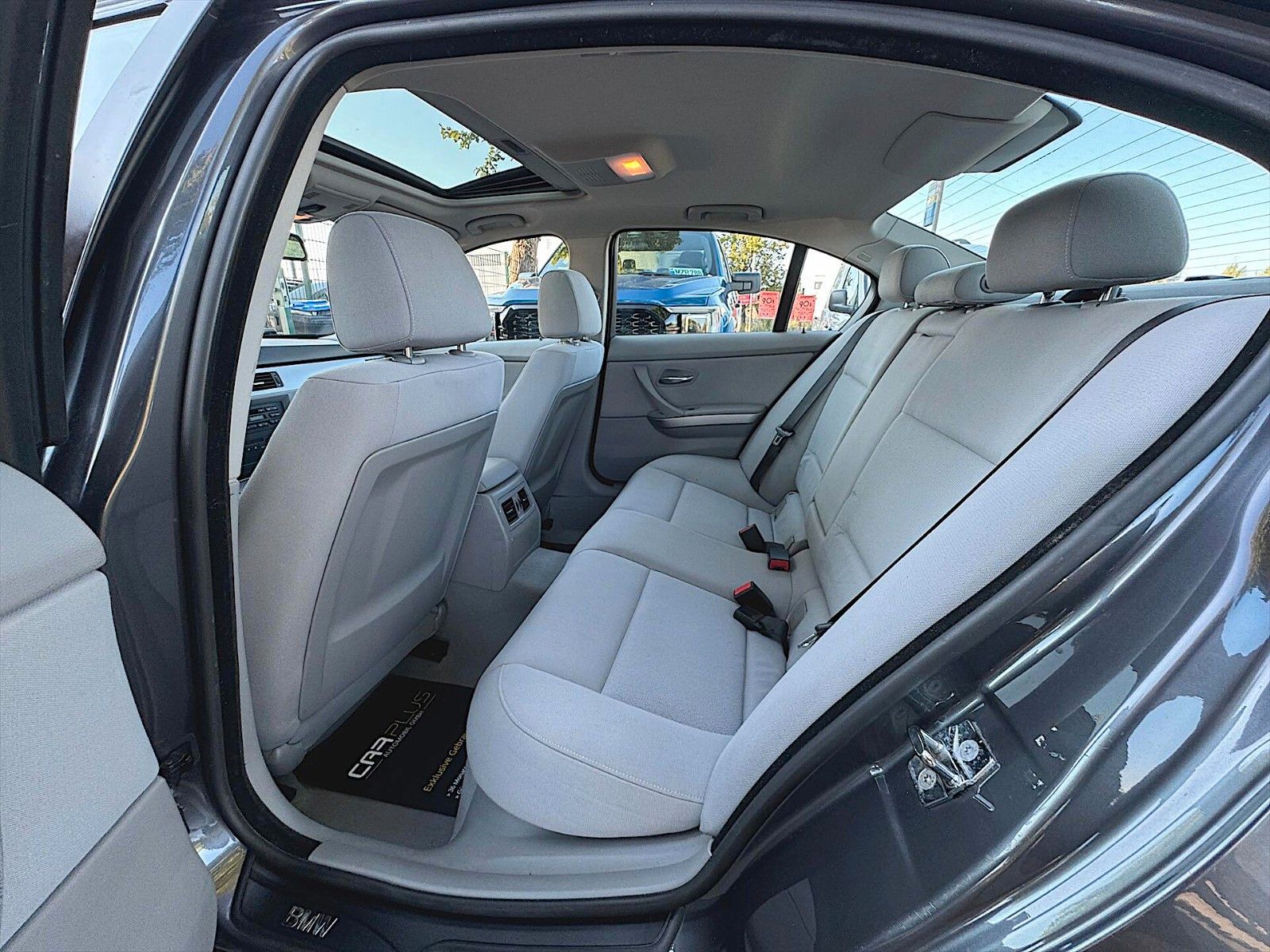 Fahrzeugabbildung BMW 320i Lim. Sport *TÜV NEU*MOTOR Neu*Top Zustand*