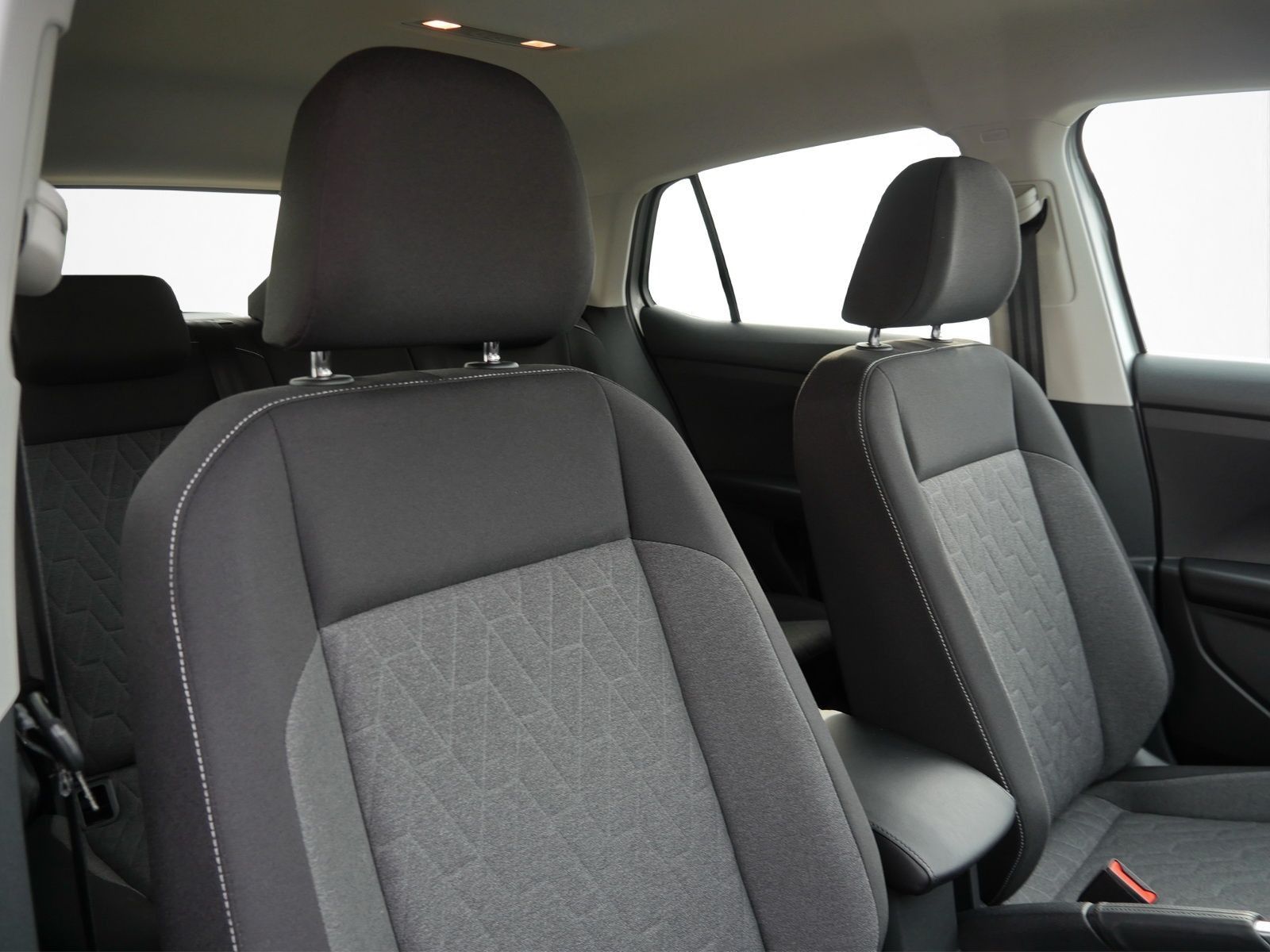 Volkswagen T-Cross - Bild 10