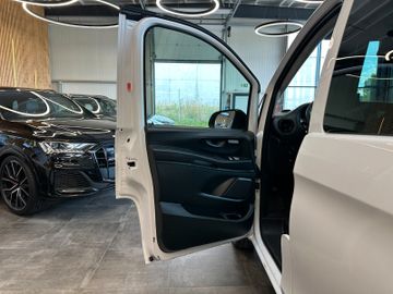 MYAUTOCENTER – Gebraucht- und Jahreswagen mit Werkstattservice in Pfaffenhofen Mercedes-Benz Vito Mixto *TEMPO*NAV*SitzHZ*PDC(CAM)*KLIMA*