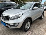 Kia Sportage Attract*2.HD*Klima*Temp*AHK*TÜV NEU - Kia Sportage Gebrauchtwagen in Berlin