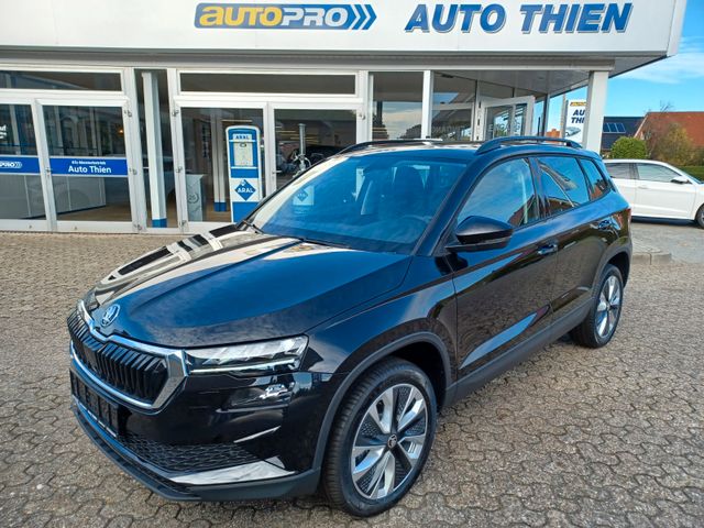 SKODA Karoq 1.5 TSI Style DSG Navi/LED/ACC/AHK/Pano