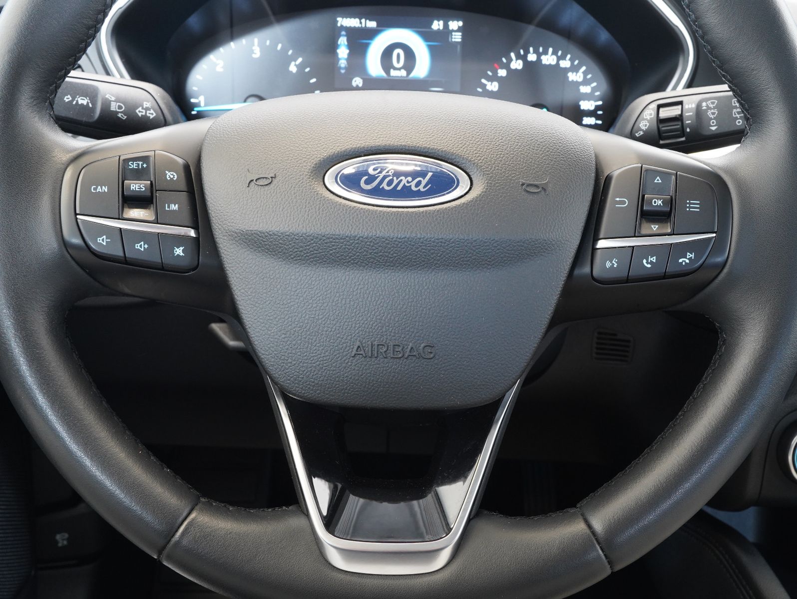 Fahrzeugabbildung Ford Focus 2.0 EcoBlue Titanium LED/NAVI/KAMERA/LM17"
