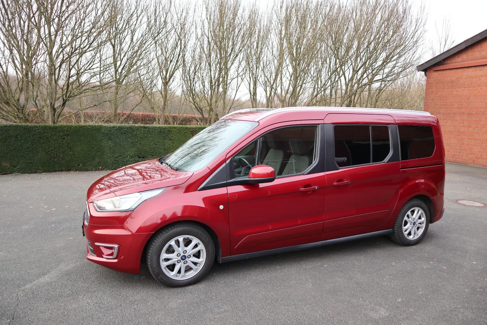 Ford Grand Tourneo Titanium*rollstuhlgerecht*Garantie