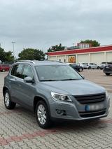 Volkswagen VW Tiguan 2.0D 4Motion 170ps R-Line / Voll... - Volkswagen Tiguan mit Diesel-Antrieb: Ps 170