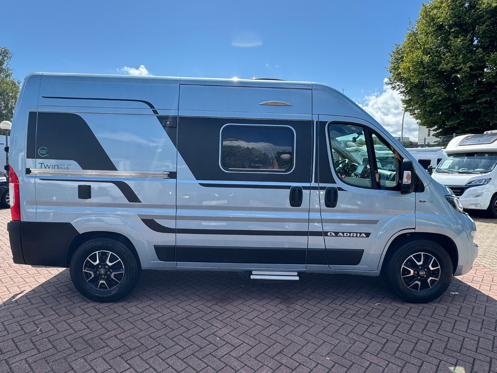 Fahrzeugabbildung Adria TWIN 540 SP PLUS FIAT DUCATO VOLLAUSTATTUNG 1H