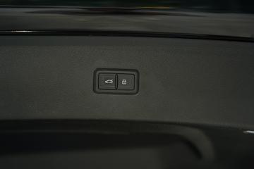2020 AUDI SQ8 — миниатюра 22