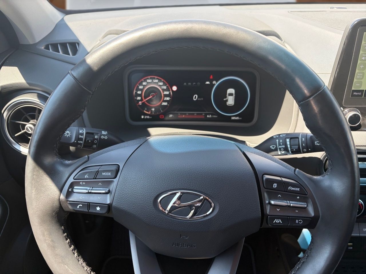 Fahrzeugabbildung Hyundai KONA INTRO EDITION DynLicht Fernlichtass. Kam.